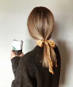 春のふんわりワンピースにもぴったり♪簡単に出来るパパ活女子にオススメのヘアアレンジ